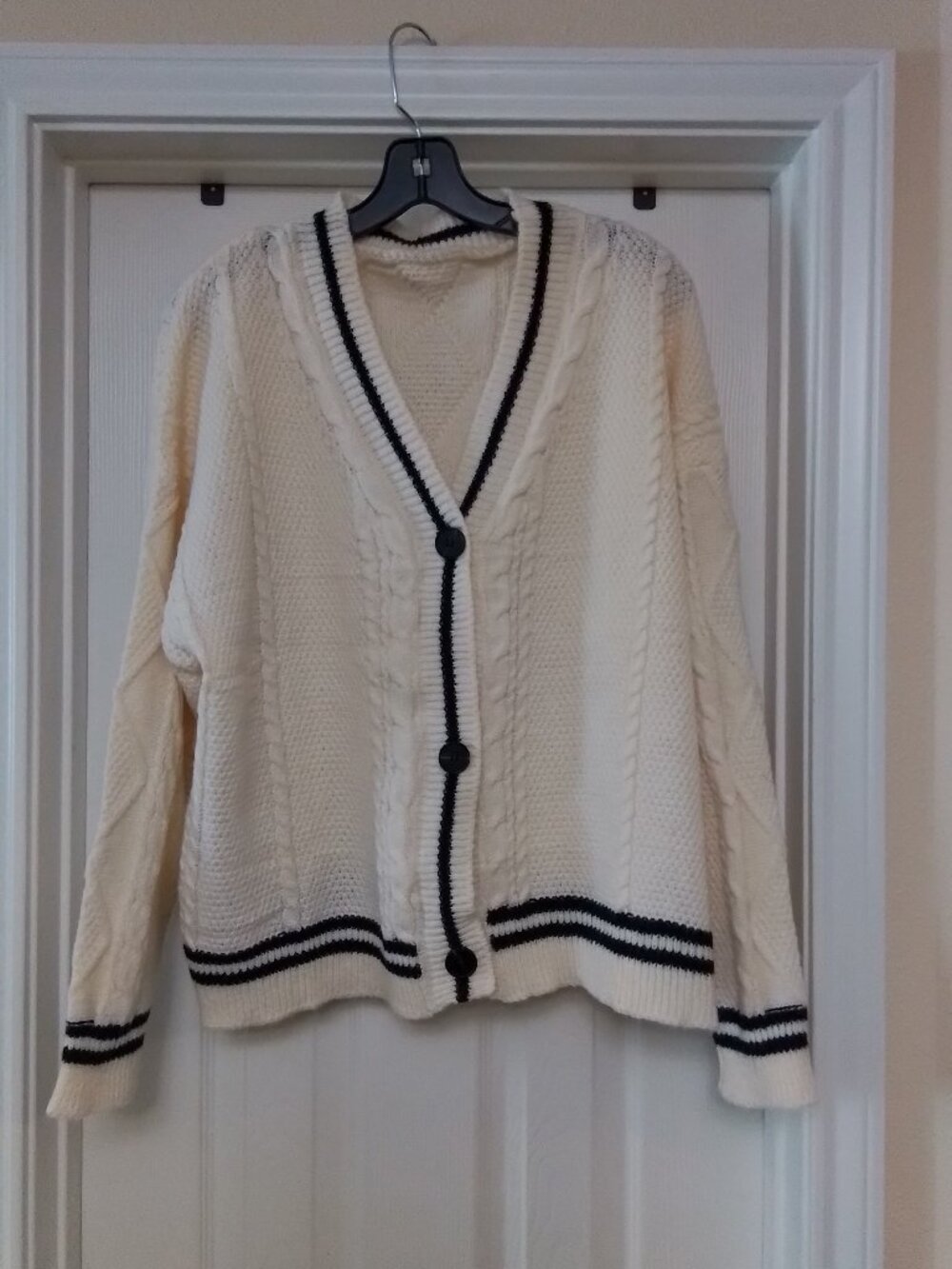 Taylor Inspired Soft Cardigan w/Stars